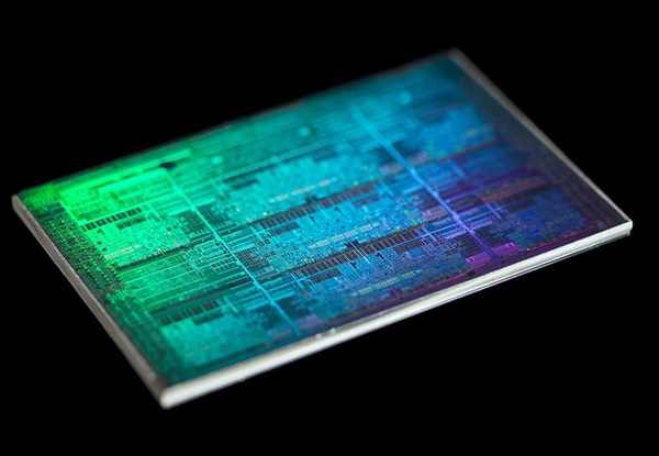 Intel加速7nm EUV工艺：2021年量产 Xe架构GPU首发